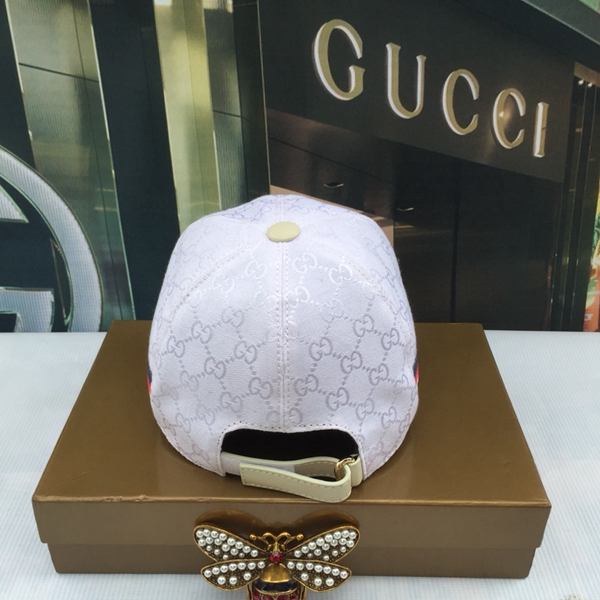 ブランド帽子側面デザイン